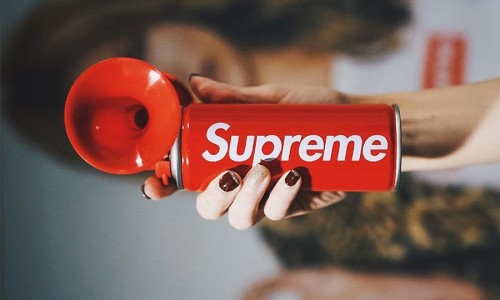 Supreme 设计师是怎么“偷懒”的